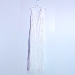 Candalite long Formal WHITE Gown, prom, wedding, sweet 16, etc. Size small.